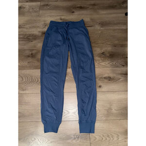 Lululemon Blue Pants size 4